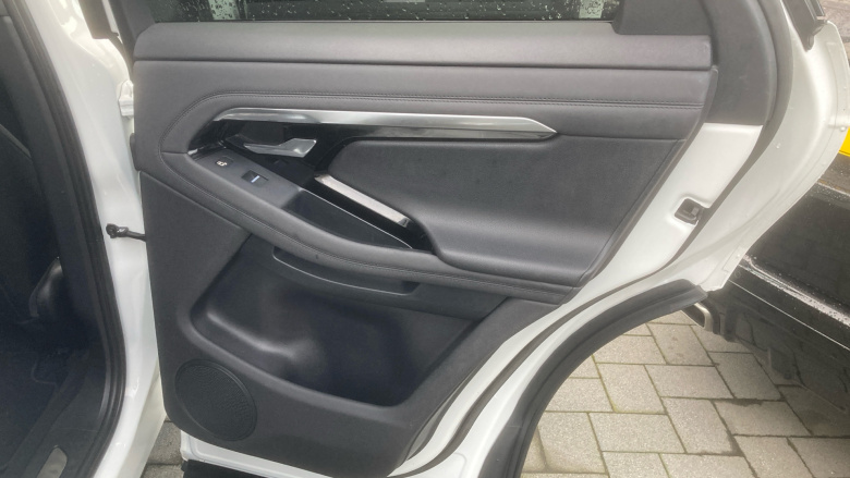 Land Rover Range Rover Evoque 2.0 D180 R-Dynamic SE 5dr Auto Diesel Hatchback